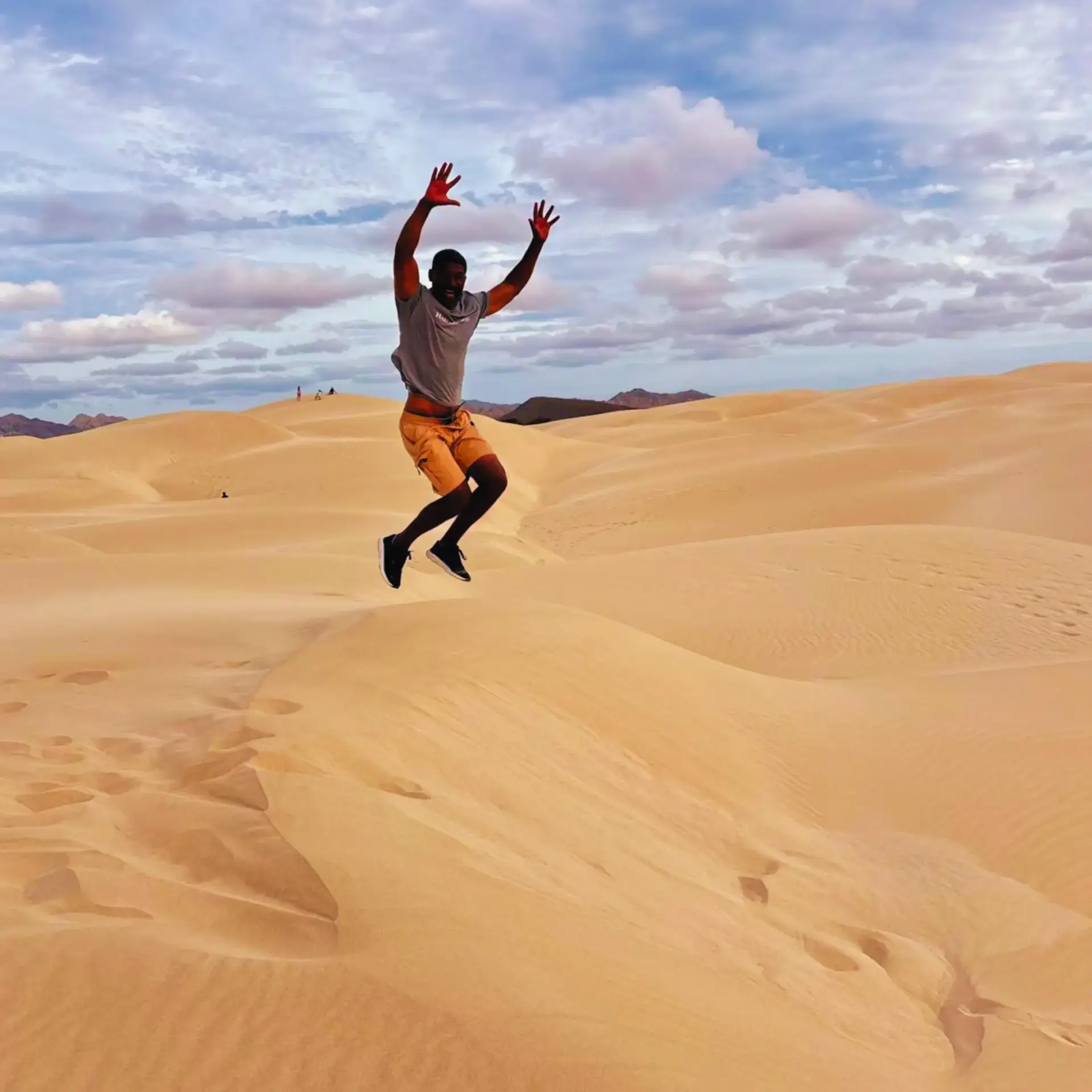 jumping-dunes-santa-monica-boa-vista-cape-verde
